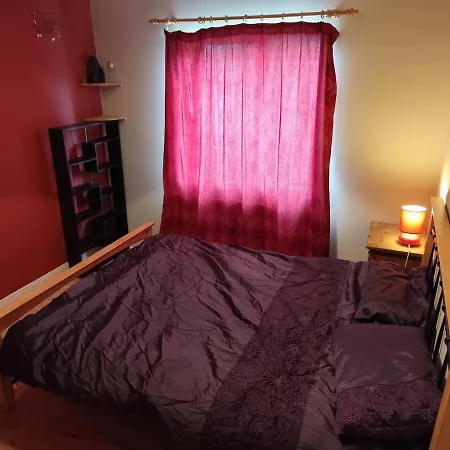 Semesterbostad Cozy House, Castlebar Town, Near To Westport, Achill & Clifden Castlebar