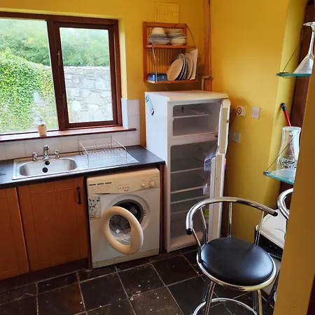 Cozy 2 Bedroom House, Town, Near To Westport, Achill & Clifden * Castlebar